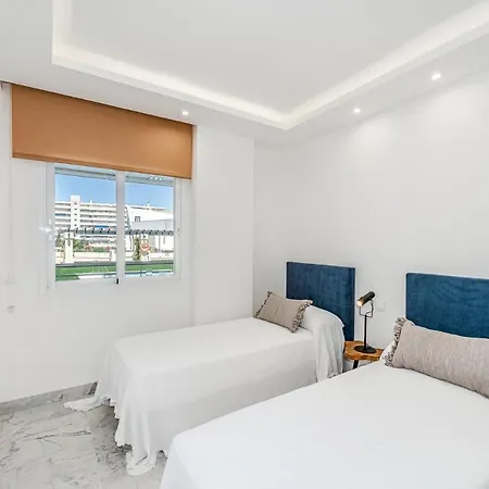 New And Modern Apartment In The Heart Of Puerto Banus Marbella Zewnętrze zdjęcie