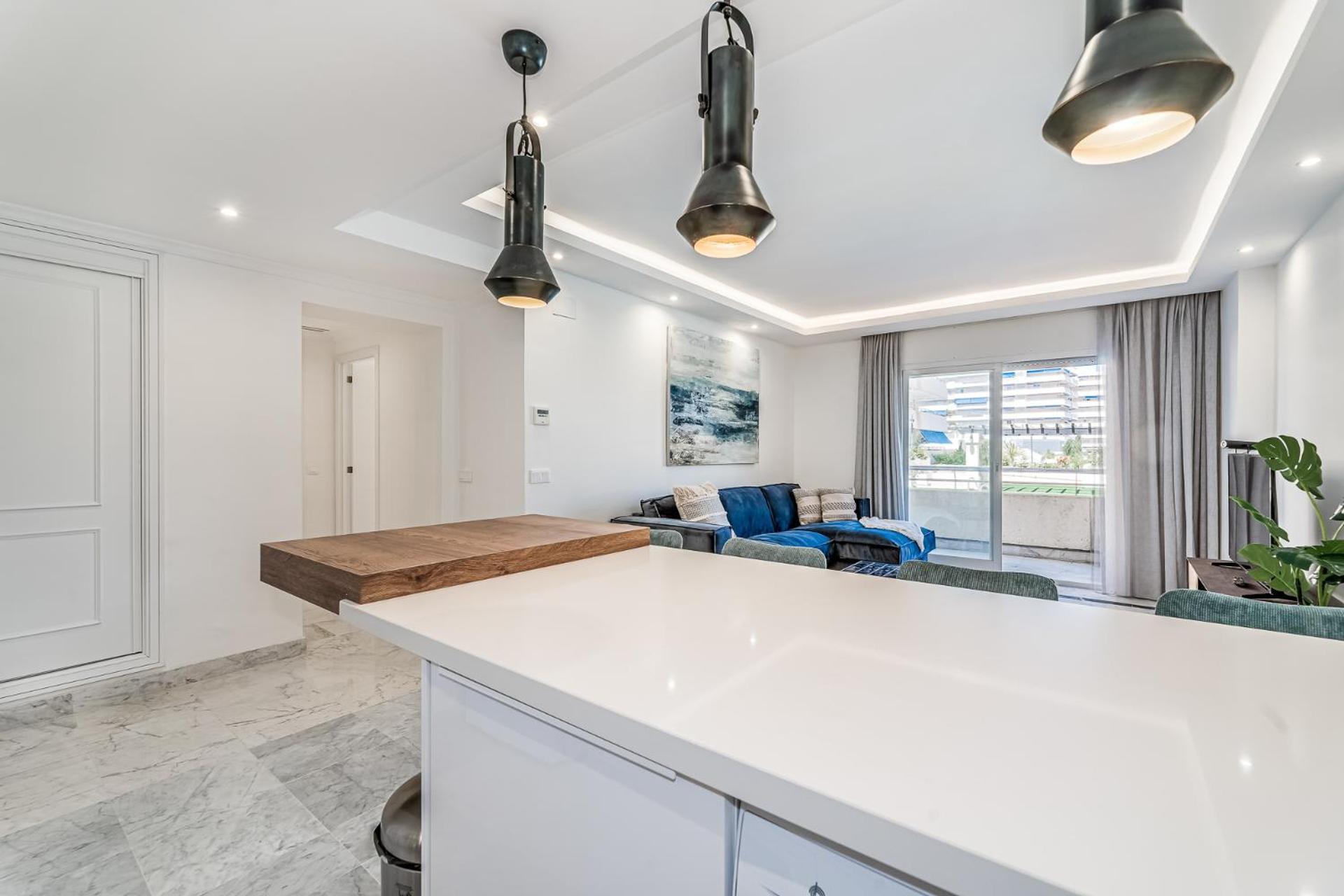 Apartament New And Modern In The Heart Of Puerto Banus Marbella